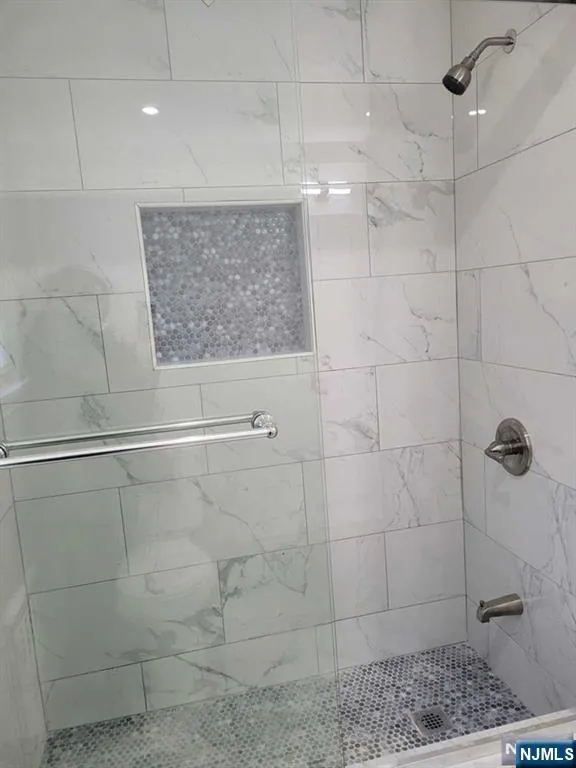 224 11th Street 2 Palisades Park, NJ 07650