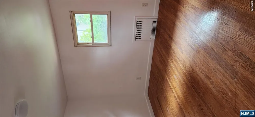 224 11th Street 2 Palisades Park, NJ 07650