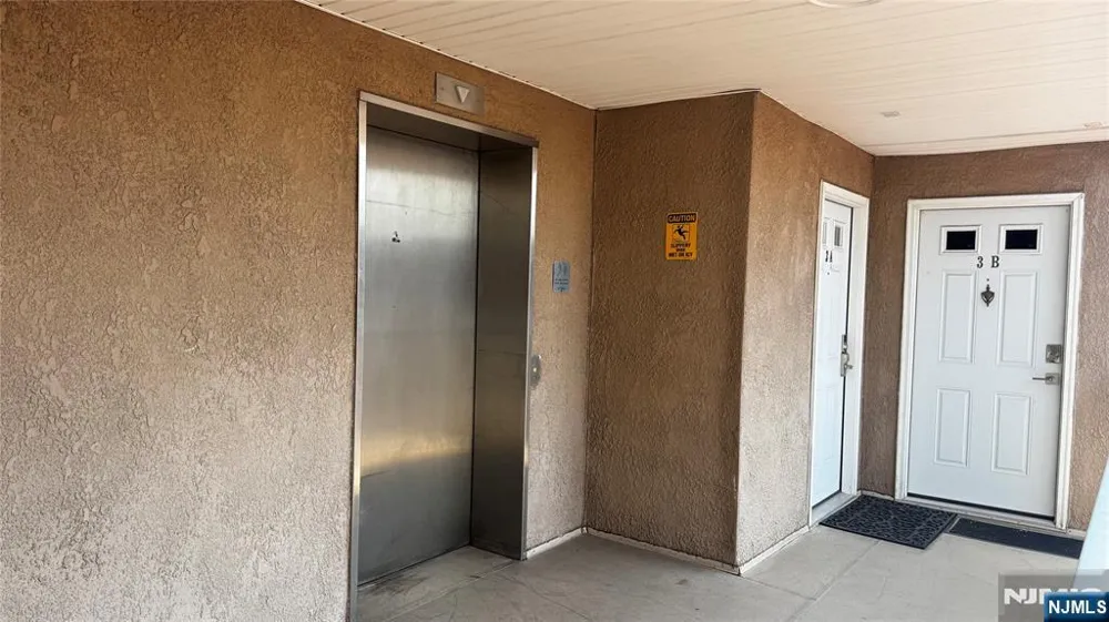 105 State Street 3E Hackensack, NJ 07601