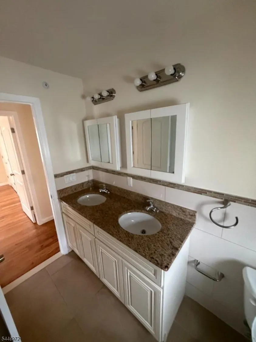 182 Wainwright St Newark City, NJ 07112