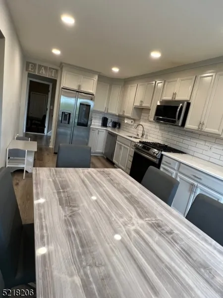 206 Patriots Rd Parsippany-Troy Hills, NJ 07950