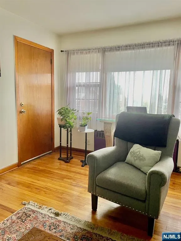 128 Joanne Terrace Garfield, NJ 07026