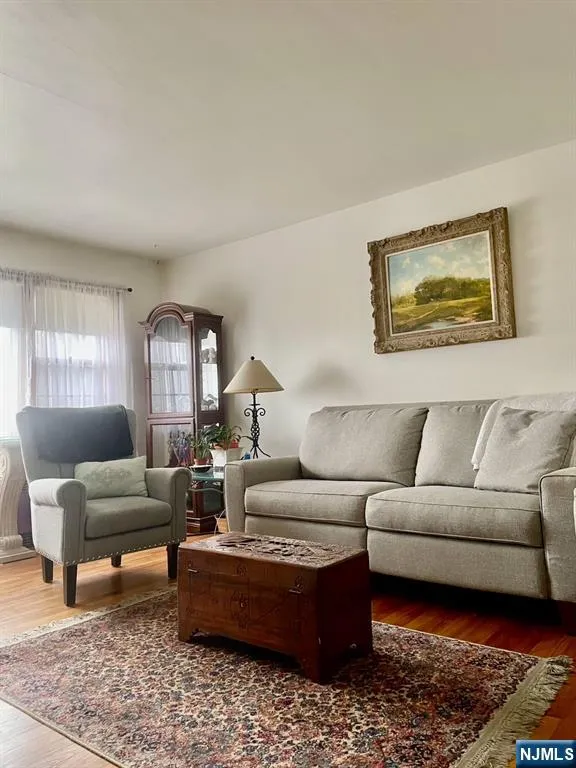 128 Joanne Terrace Garfield, NJ 07026