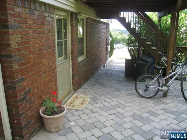128 Joanne Terrace Garfield, NJ 07026