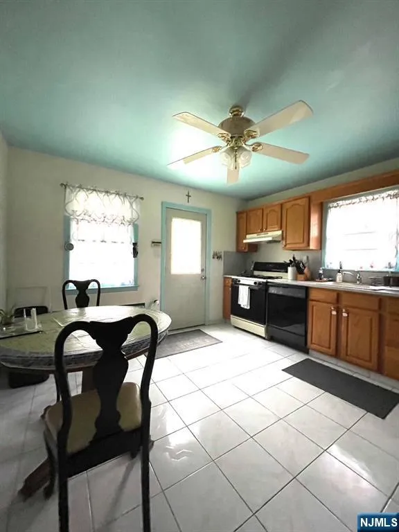 128 Joanne Terrace Garfield, NJ 07026