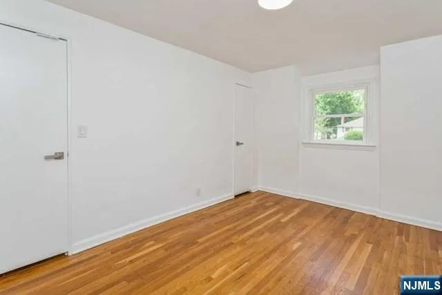 62 Buff Road Tenafly, NJ 07670