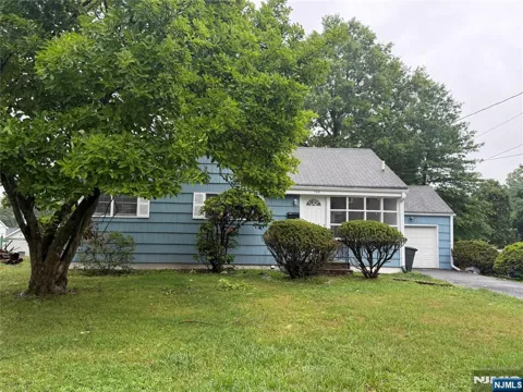 132 Heatherhill Road
