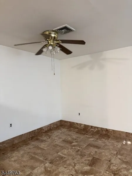 846 Riverside Ave #106 Unit 106 Lyndhurst, NJ 07071