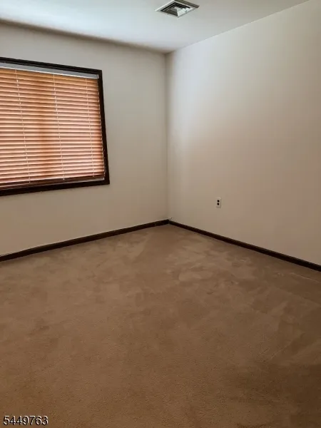 846 Riverside Ave #106 Unit 106 Lyndhurst, NJ 07071