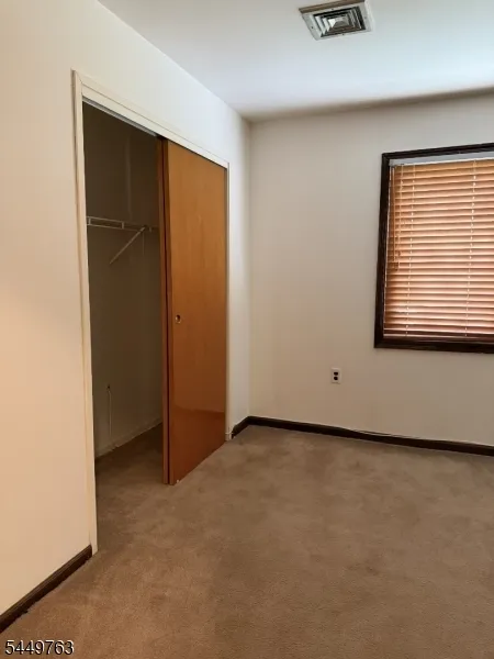 846 Riverside Ave #106 Unit 106 Lyndhurst, NJ 07071