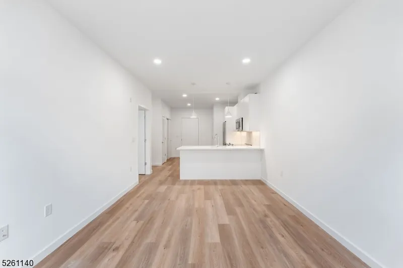 25 Freeway Dr #508 Unit 508 East Orange City, NJ 07018