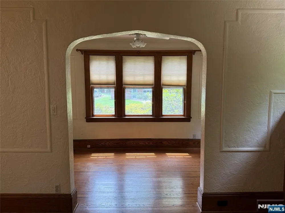 37 Columbus Avenue Harrington Park, NJ 07640