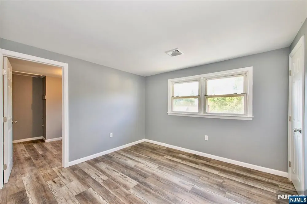108 Woodrow Avenue Woodland Park, NJ 07424