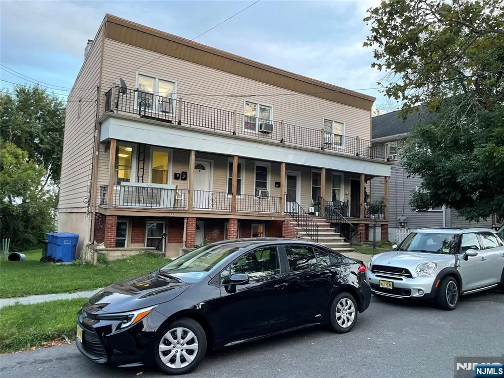 69 Feronia Way A Rutherford, NJ 07070