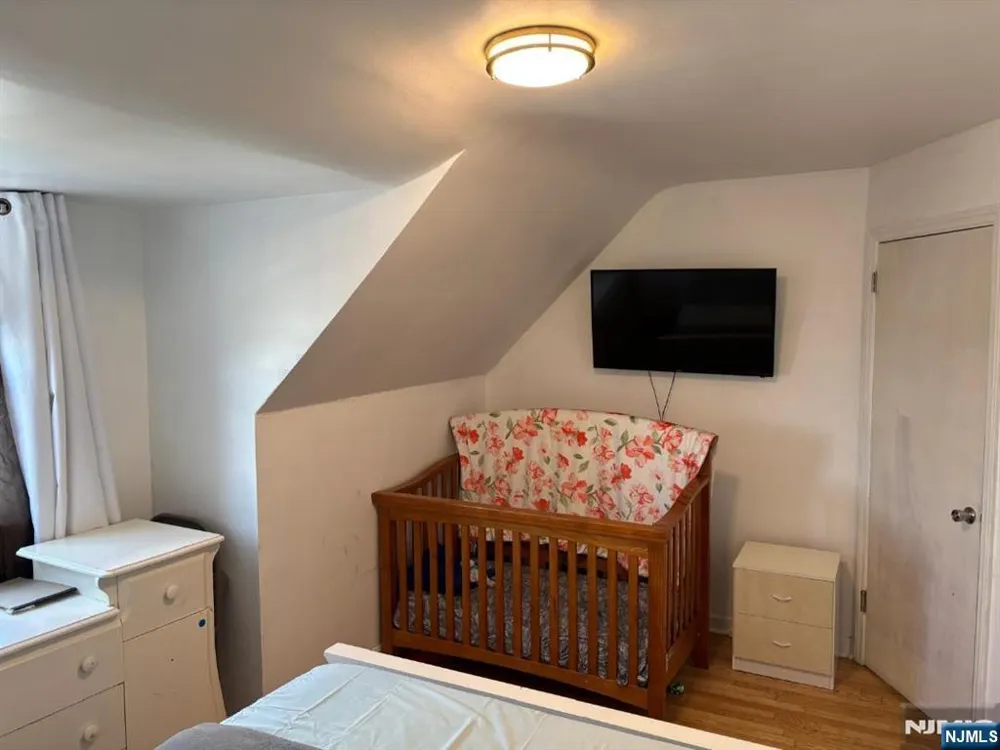 377 Westminster Place 2nd Floor Lodi, NJ 07644