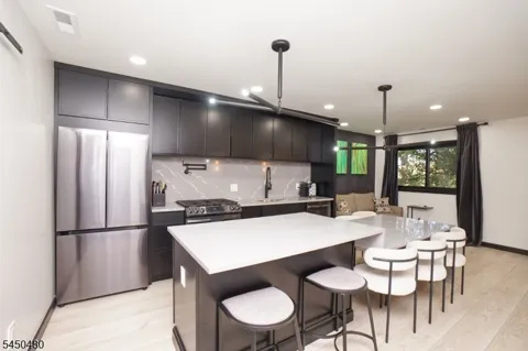 20 Augusta Dr #3 Unit 3