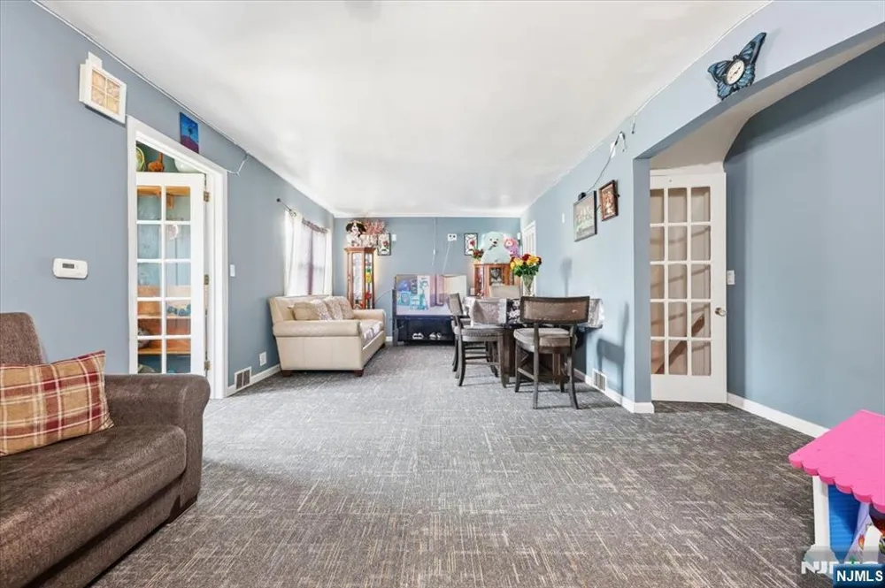 409 Tryon Avenue Englewood, NJ 07631