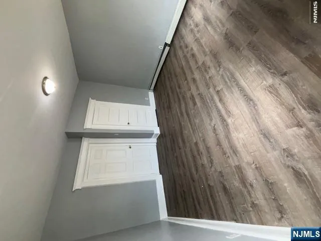 17 Cedar Street 3rd Floor Newark, NJ 07106