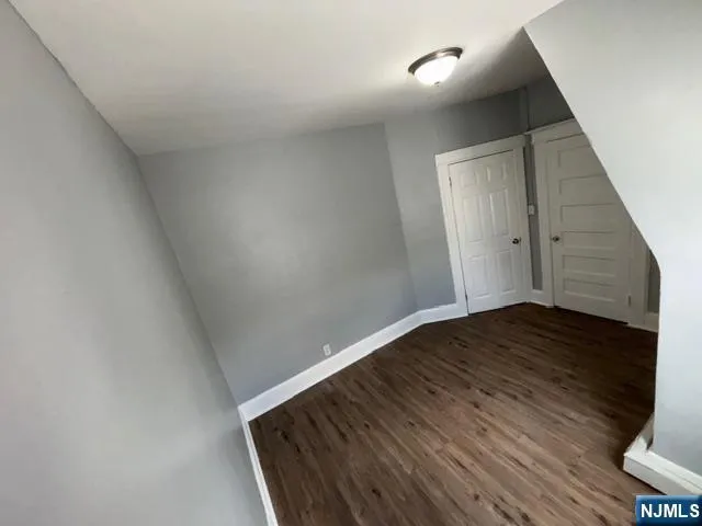 17 Cedar Street 3rd Floor Newark, NJ 07106