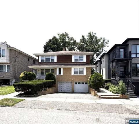 24 Ruby Avenue 2nd Floor