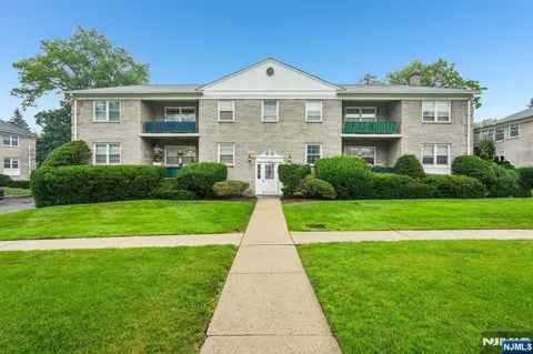 135-167 S Maple Avenue 143 B