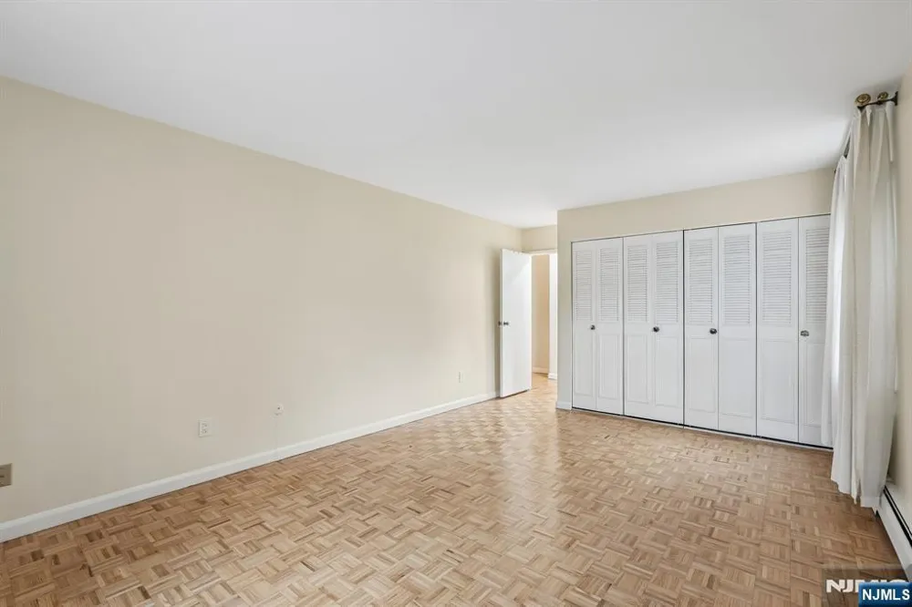 135-167 S Maple Avenue 143 B Ridgewood, NJ 07450