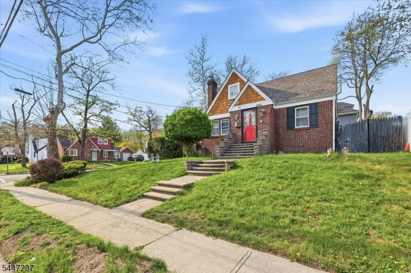 409 Tryon Ave Englewood City, NJ 07631