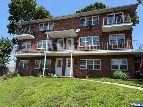 419 Paterson Avenue