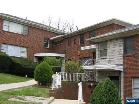 348 Northwood 4