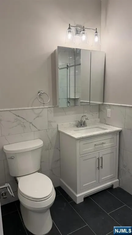 587 River Street 511 Paterson, NJ 07524