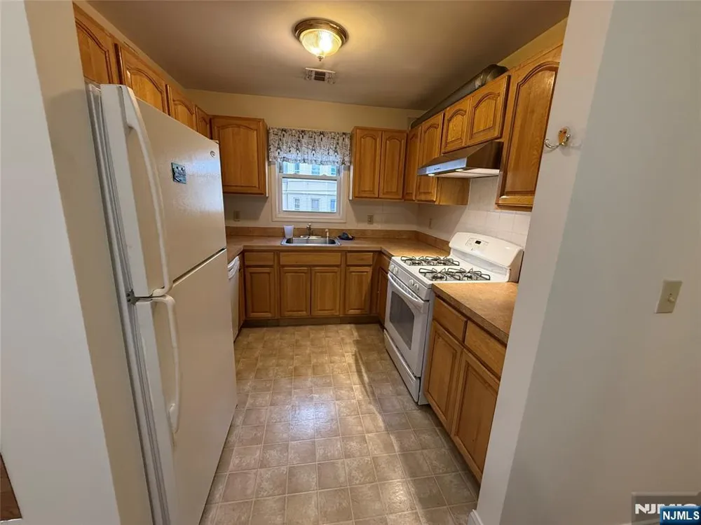 408 Ellison Street 2 Paterson, NJ 07501