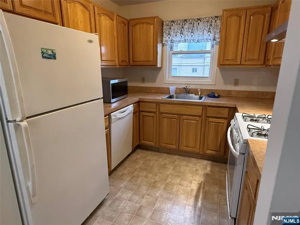 408 Ellison Street 2 Paterson, NJ 07501