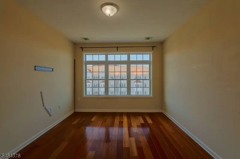 104 E Elizabeth Ave #403 Unit 403 Linden City, NJ 07036