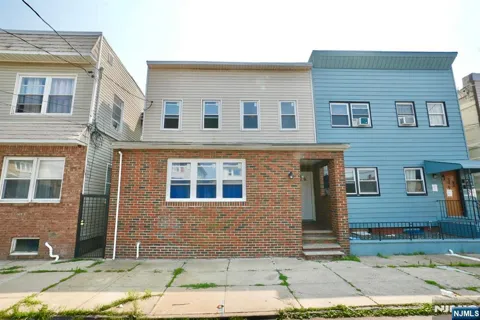 210 Sanford Avenue 2