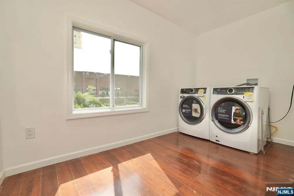 210 Sanford Avenue 2 Kearny, NJ 07032