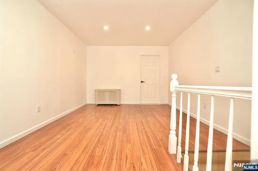 210 Sanford Avenue 2 Kearny, NJ 07032