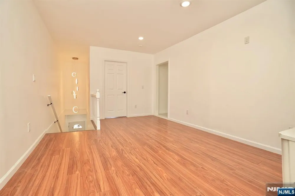 210 Sanford Avenue 2 Kearny, NJ 07032