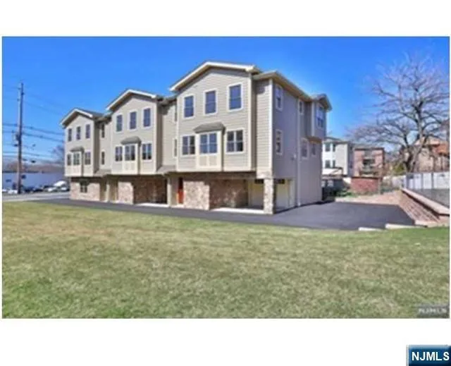 452C Grand Avenue C Palisades Park, NJ 07650