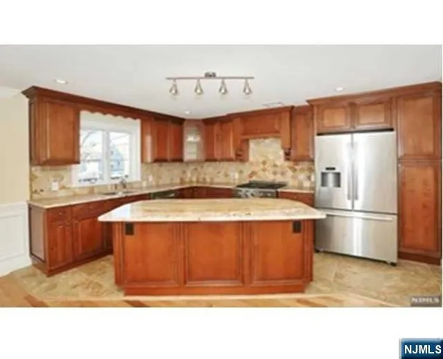 452C Grand Avenue C Palisades Park, NJ 07650