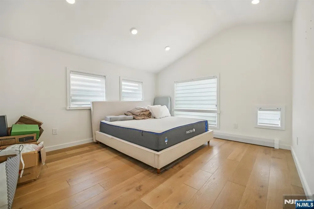 66B Henry Avenue Palisades Park, NJ 07650