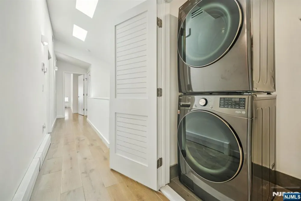 66B Henry Avenue Palisades Park, NJ 07650