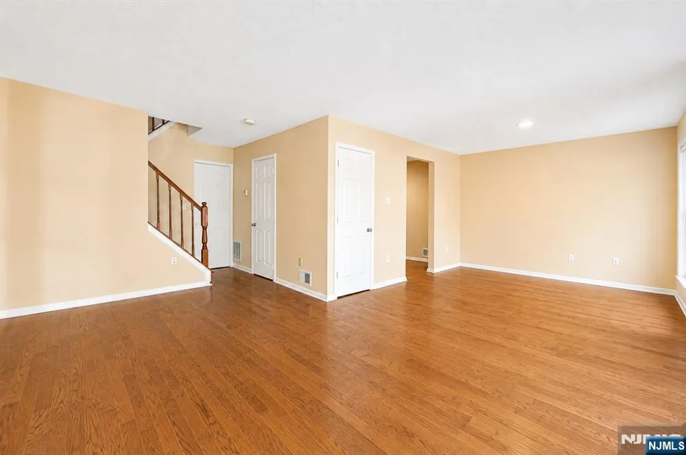 76 Boston Street Newark, NJ 07103