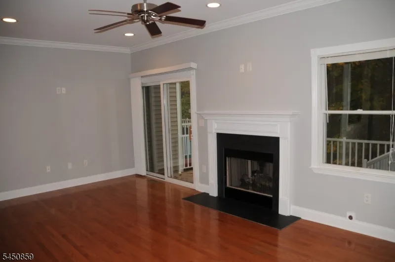 171 Autumn Ridge Rd Parsippany-Troy Hills, NJ 07950