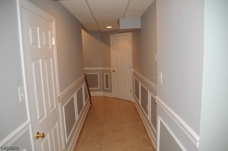 171 Autumn Ridge Rd Parsippany-Troy Hills, NJ 07950
