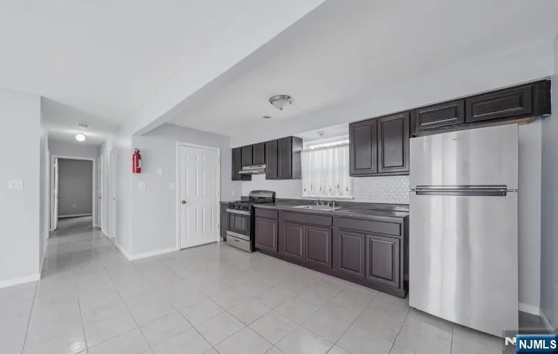 234 4th Street 1 Newark, NJ 07107