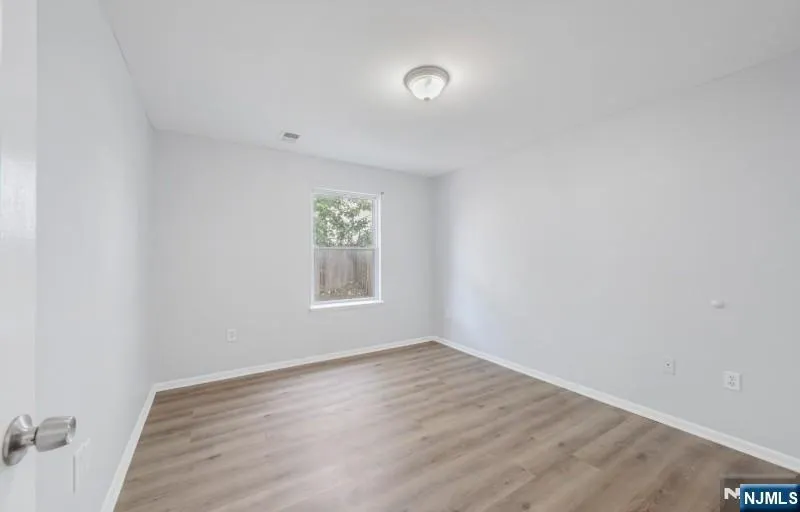 234 4th Street 1 Newark, NJ 07107