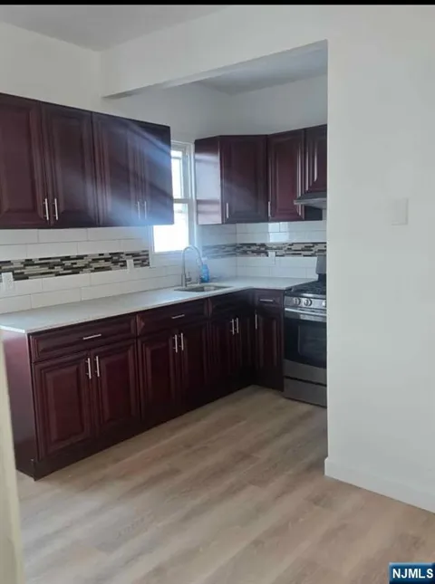 354 E 24th Street Apt 3-L