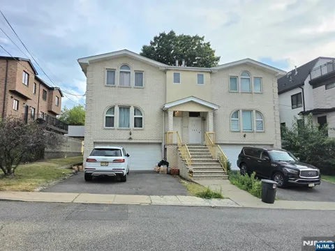408A Catherine Street