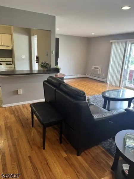 306 Hoover Ave #41 Unit 41 Bloomfield, NJ 07003