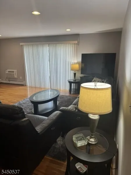 306 Hoover Ave #41 Unit 41 Bloomfield, NJ 07003